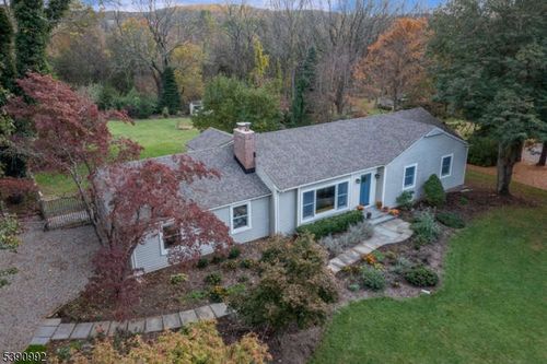 17 Windy Hill Rd, Annandale, NJ, 08801-3356 | Card Image