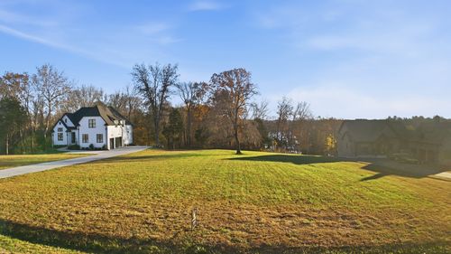 1029 Emerald Valley Dr, Castalian Springs, TN, 37031-4770 | Card Image