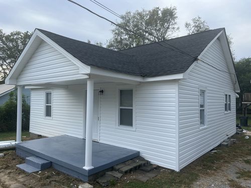 711A W Eastland St, Gallatin, TN, 37066 | Card Image