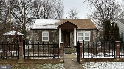 4800 Madison St, RIVERDALE, MD, 20737-2027 | Card Image