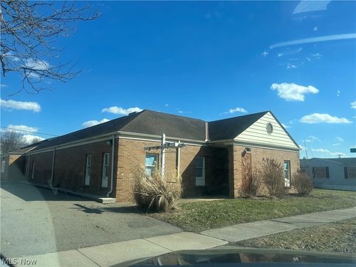 304 Chestnut St, Dresden, OH, 43821-9590 | Card Image