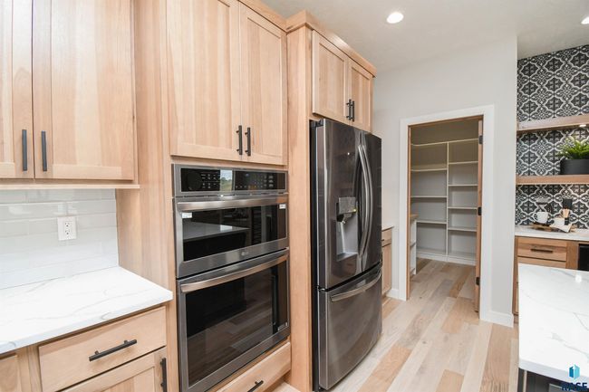 6504 E Hawker Trl, House other with 5 bedrooms, 4 bathrooms and null parking in Sioux Falls SD | Image 16