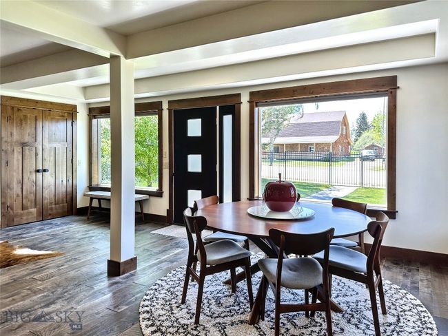 Dining Area | Image 5