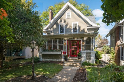 2197 Dayton Ave, Saint Paul, MN, 55104-5706 | Card Image