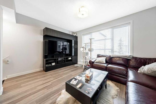 115 - 131 23 Avenue Ne, Home with 2 bedrooms, 2 bathrooms and 2 parking in Calgary AB | Image 5