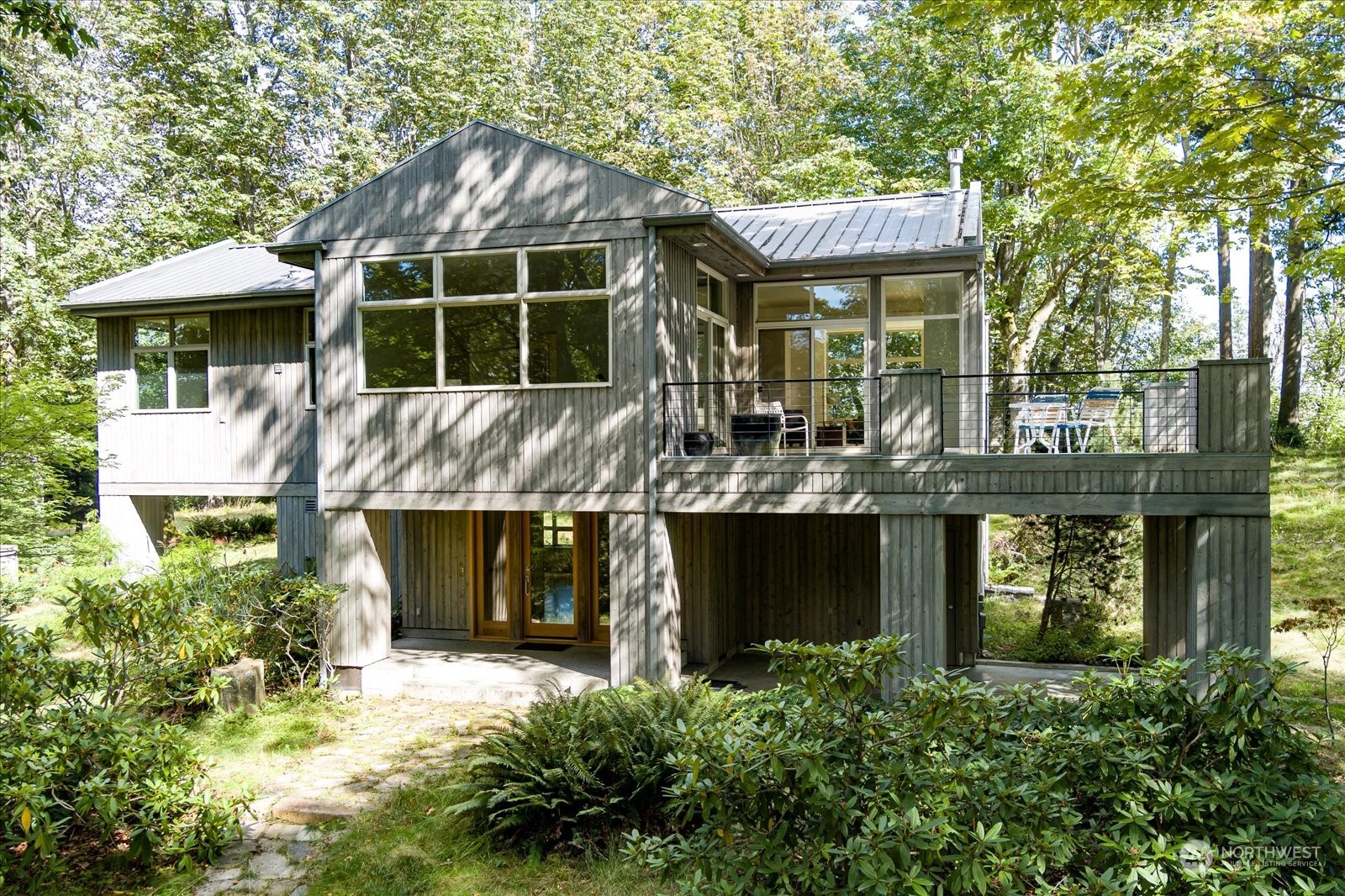 Andrew Ln, Clinton, WA 98236
