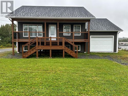 21 Main St, House with 2 bedrooms, 2 bathrooms and null parking in Grand Falls-Windsor NL | Card Image
