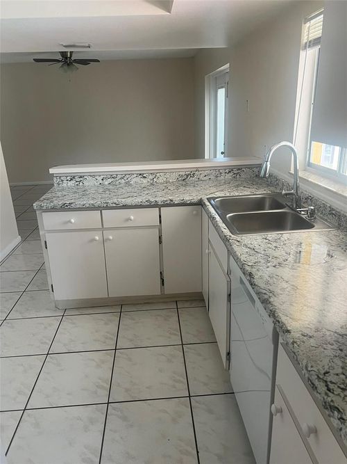 5205 Dublin Pl, Tampa, FL, 33624-2057 | Card Image
