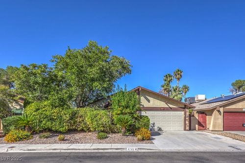 4745 Desert Vista Rd, Las Vegas, NV, 89121-5623 | Card Image