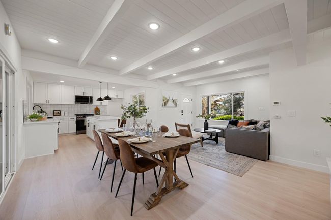 6085 Cavitt Stallman Rd, House other with 3 bedrooms, 2 bathrooms and null parking in Granite Bay CA | Image 6