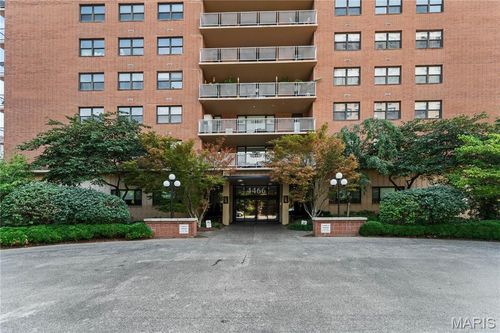 apt-3e-4466 W Pine Blvd, Saint Louis, MO, 63108-2328 | Card Image