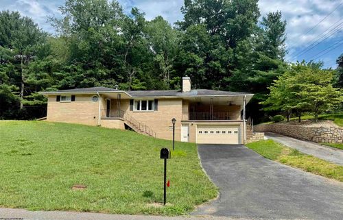 964 Coleman Ave, Fairmont, WV, 26554-3531 | Card Image