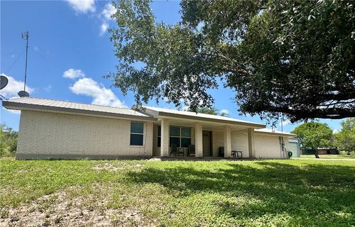 1069 Highway 72, Three Rivers, TX, 78071-2589 | Card Image