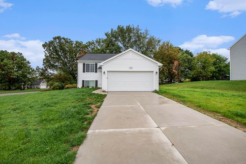 709 Skyview Trl, Ionia, MI, 48846-9807 | Card Image