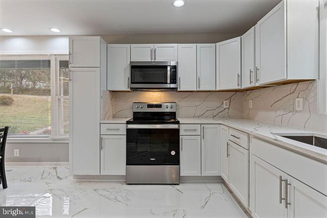 417 Overlook Dr, House other with 3 bedrooms, 3 bathrooms and null parking in FRONT ROYAL VA | Image 28