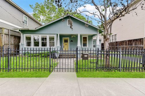 1005 Waverly St, Houston, TX, 77008-6759 | Card Image