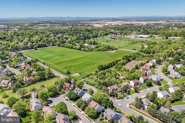 2639 Iron Forge Rd, House other with 4 bedrooms, 4 bathrooms and null parking in HERNDON VA | Image 6