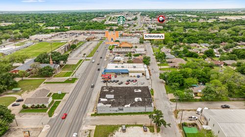 1102 W Henderson St, Cleburne, TX, 76033-8724 | Card Image