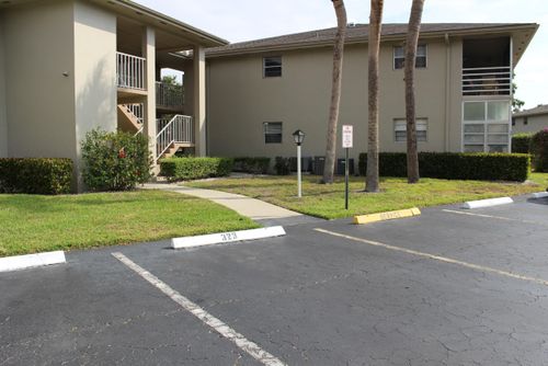 205-30 Lake Vista Trl, Port St Lucie, FL, 34952-6370 | Card Image