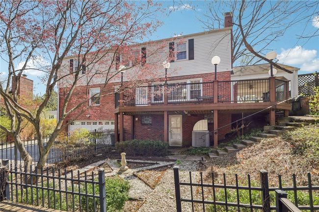 Walk out Basement to fenced in area. | Image 39