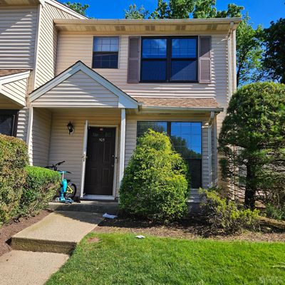 1105 Maplecrest Road, Townhouse with 2 bedrooms, 1 bathrooms and null parking in Edison NJ | Image 1