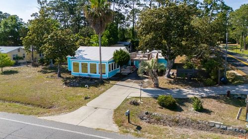 615 Us Highway 98, Eastpoint, FL, 32328-3570 | Card Image