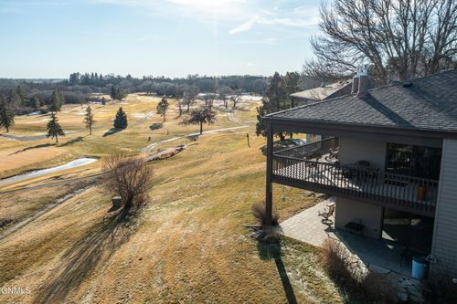 118 Fairway Ct, Bismarck, ND, 58501-9319 | Card Image