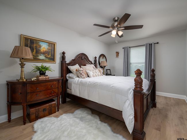 401 Meadows Ct, House other with 4 bedrooms, 3 bathrooms and null parking in Chandler TX | Image 20