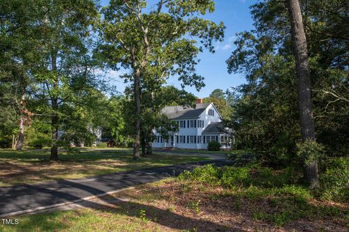 132 W Moore Street, Norman, NC, 28338 | Card Image