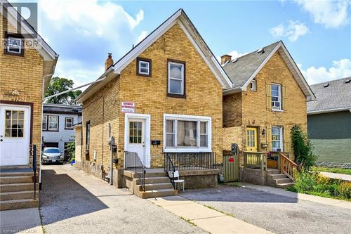 1-15 Warnock St, Cambridge, ON, N1R2A7 | Card Image