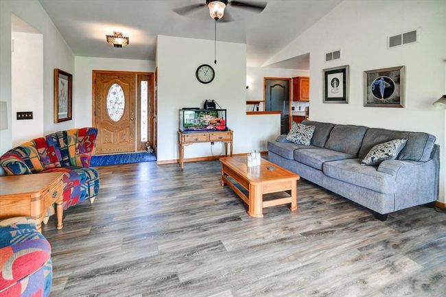 830 Violet Ln, House other with 5 bedrooms, 3 bathrooms and null parking in Oregon WI | Image 10