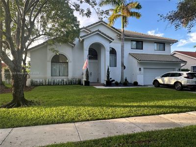 18115 Nw 15th Ct, House other with 4 bedrooms, 4 bathrooms and null parking in Pembroke Pines FL | Image 2