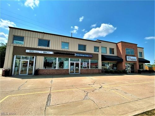 16-17-3812 Pearl Rd, Medina, OH, 44256-6904 | Card Image