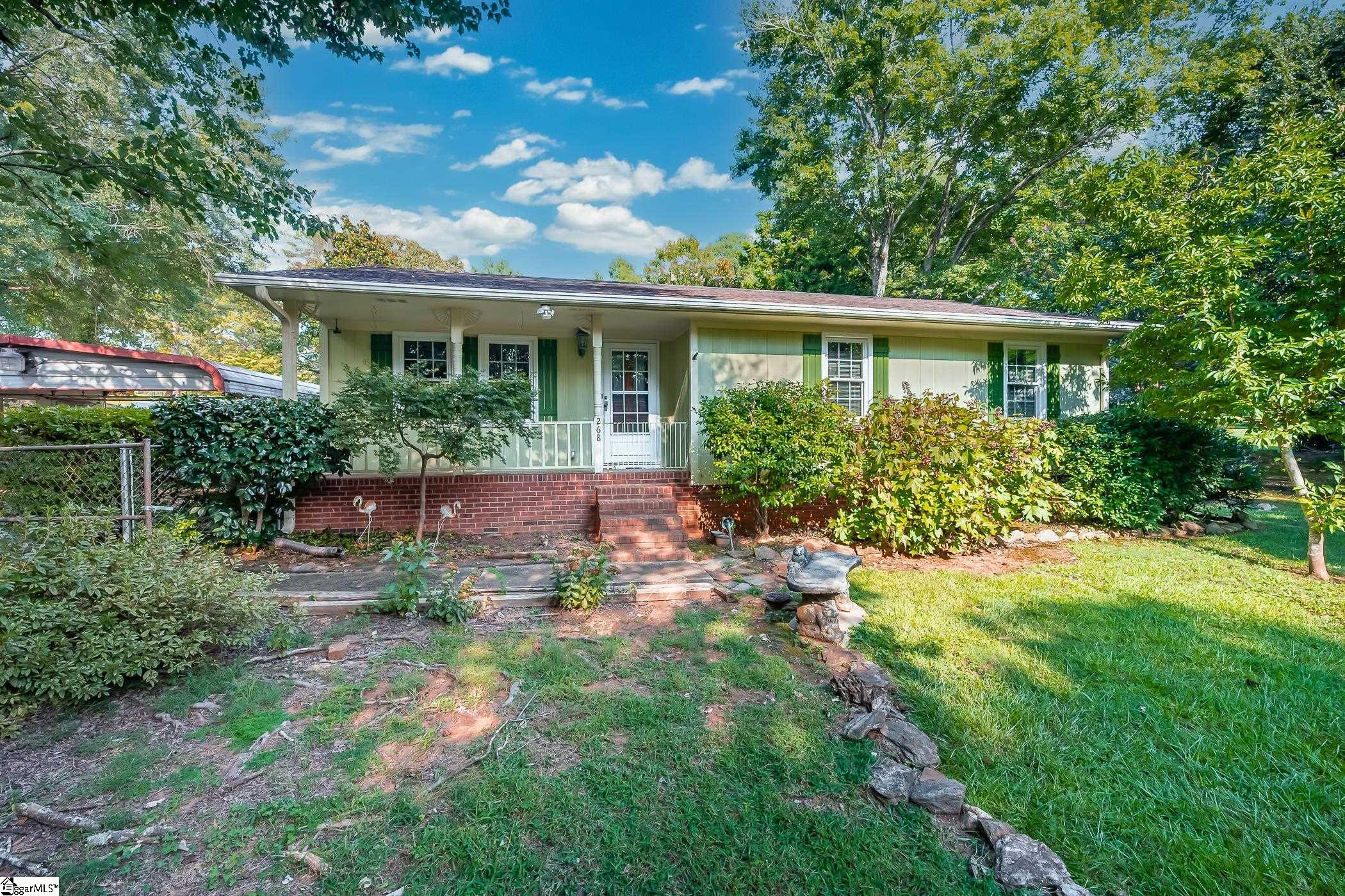 Bayberry Dr, Spartanburg, SC 29306