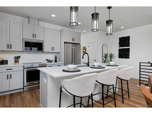 11522 Vibrato Ln, Lone Tree, CO, 80134-8056 | Card Image