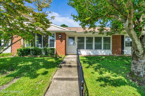 b-995 Argyll Cir, Lakewood, NJ, 08701 | Card Image