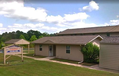 522 Oak St, Zwolle, LA, 71486-2560 | Card Image
