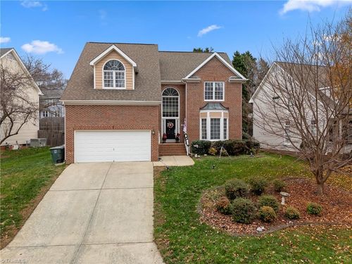 6314 High View Rd, Greensboro, NC, 27410-8358 | Card Image