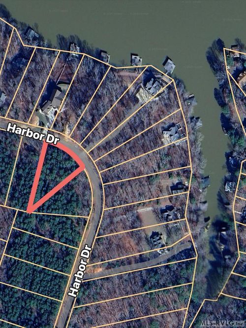 51 Harbor Dr, Macon, NC, 27551-9628 | Card Image