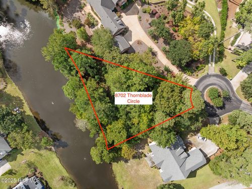 8702 Thornblade Cir, Wilmington, NC, 28411-8300 | Card Image