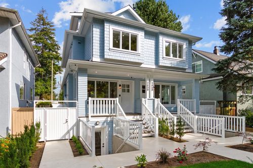 2660 Waterloo St, Vancouver, BC, V6R3H7 | Card Image