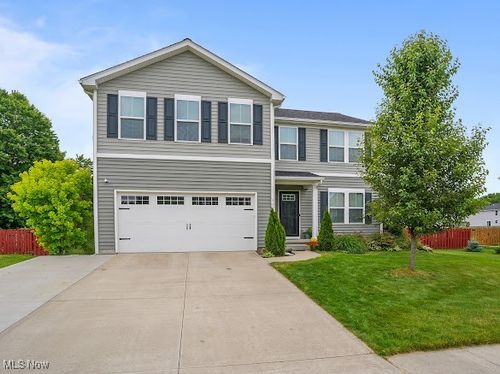 5032 Blackberry Lane, Ravenna, OH, 44266 | Card Image