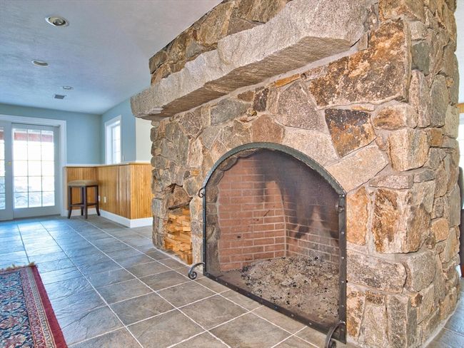 6 Wildpepper Ln, House other with 4 bedrooms, 4 bathrooms and 4 parking in Dartmouth MA | Image 33