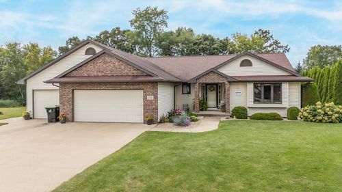 8351 Moeser Lane, Clayton, WI, 54947 | Card Image