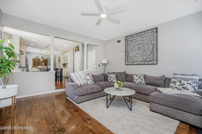1 Pondview Dr, House other with 4 bedrooms, 3 bathrooms and null parking in Tinton Falls NJ | Image 17