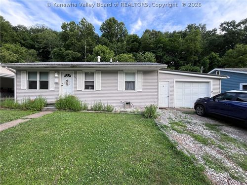116 Valley Dr, Ripley, WV, 25271-1638 | Card Image