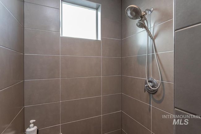 3713 W Ladle Rapids St, House other with 4 bedrooms, 3 bathrooms and 3 parking in Meridian ID | Image 16