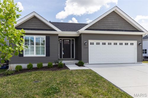 3309 White Pine Dr, Imperial, MO, 63052-3001 | Card Image