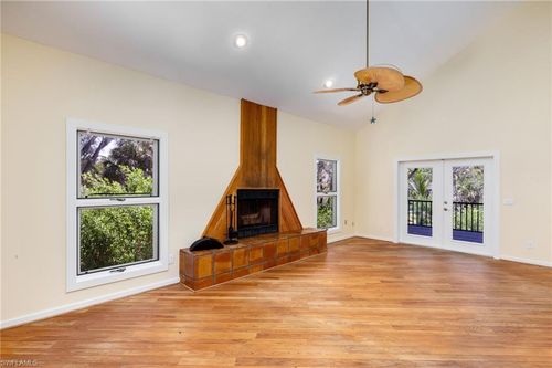 1345 Junonia St, Sanibel, FL, 33957-6725 | Card Image