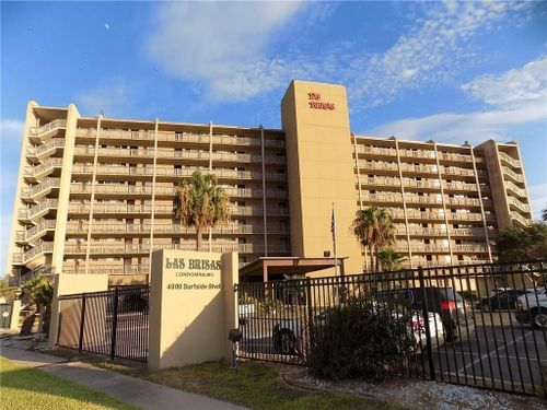 202-4000 Surfside Boulevard, Corpus Christi, TX, 78402 | Card Image